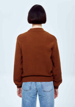 Load image into Gallery viewer, The Deuce Sweater Crop caramel fudge
